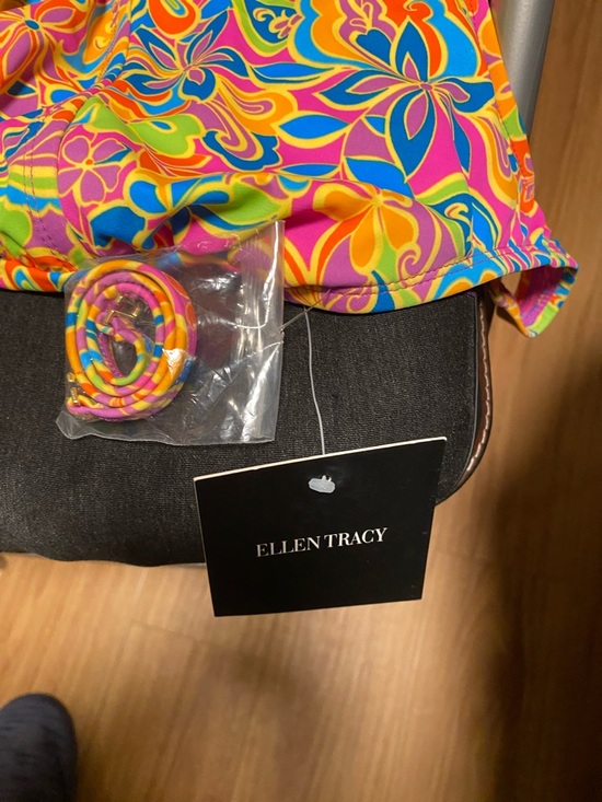 Ellen Tracy Multicolor One-Shoulder Floral Swimsuit (Pink, Yellow, Blue, Green) - Picture 7 of 7